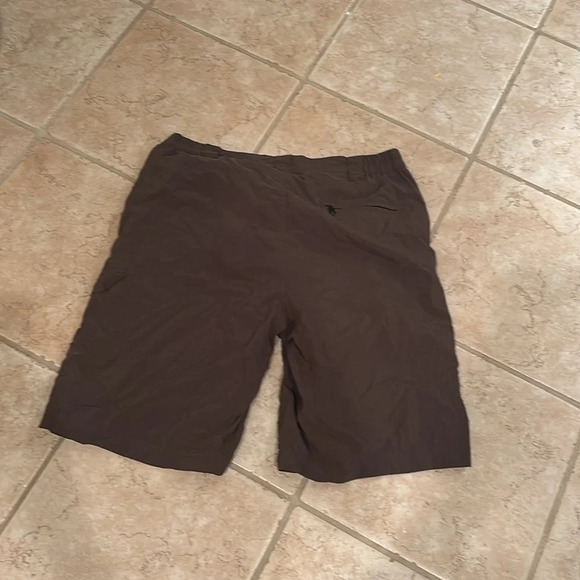Ex Offico Mens brown shorts - Picture 10 of 12